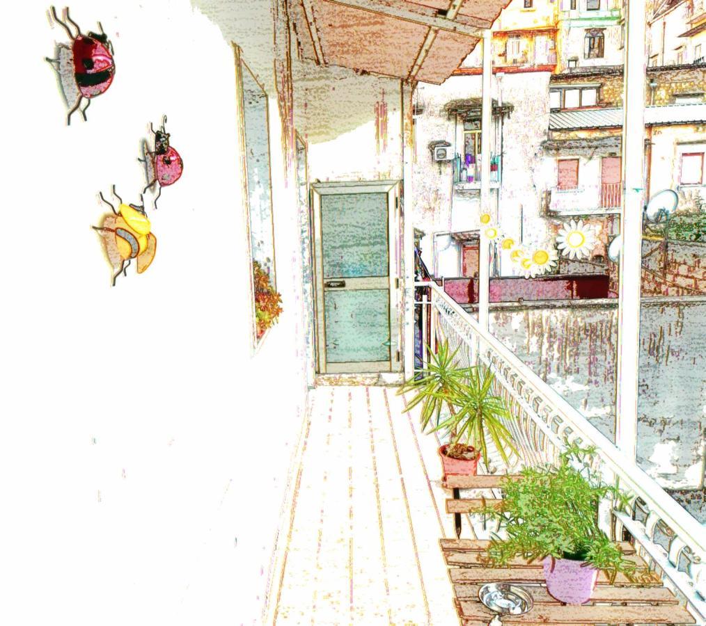 "Dint E Viche E Napule" Guest House Napoli Dış mekan fotoğraf