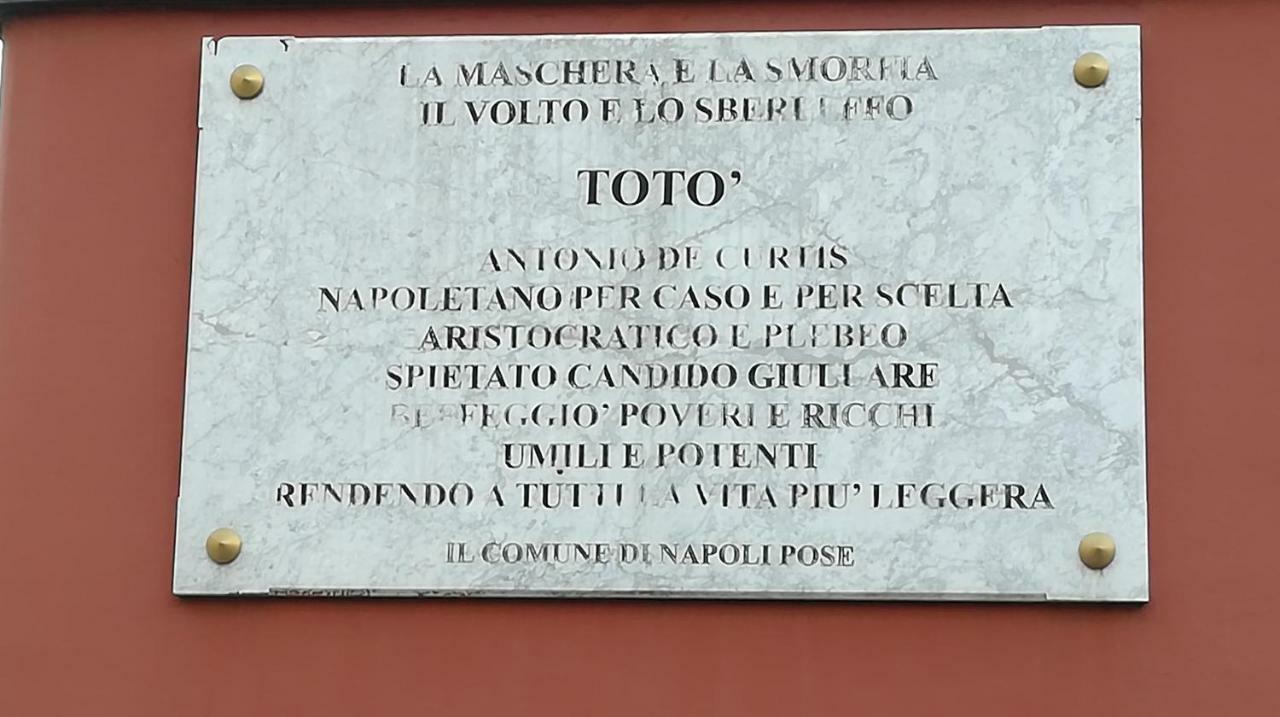 "Dint E Viche E Napule" Guest House Napoli Dış mekan fotoğraf