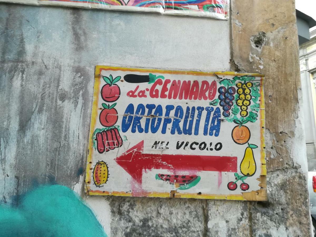 "Dint E Viche E Napule" Guest House Napoli Dış mekan fotoğraf