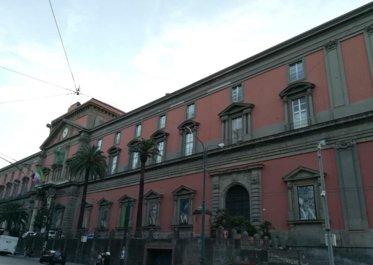 "Dint E Viche E Napule" Guest House Napoli Dış mekan fotoğraf