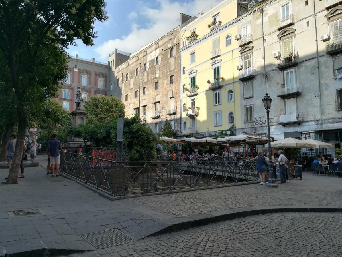 "Dint E Viche E Napule" Guest House Napoli Dış mekan fotoğraf